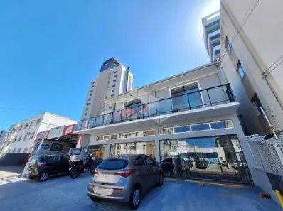 Prédio Comercial para alugar, 616m² no Kobrasol, São José