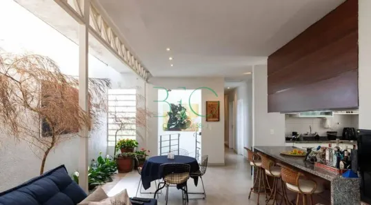 Sobrado com 4 Quartos à venda, 449m² no Vila Romana, São Paulo