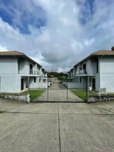 Casa com 2 Quartos à venda, 67m² no Vila Floresta II, Criciúma