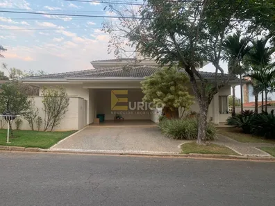 Casa de Condomínio com 3 Quartos à venda, 253m² no Jardim Jurema, Valinhos