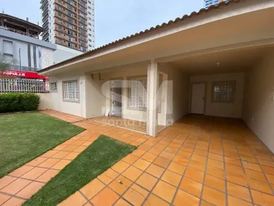 Casa com 3 Quartos para alugar, 140m² no Maria Goretti, Chapecó