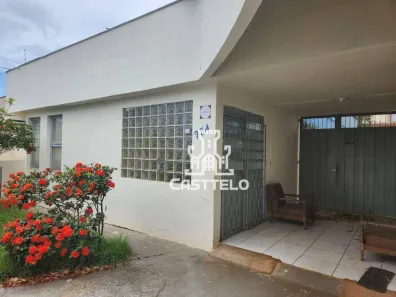 Casa com 5 Quartos à venda, 184m² no Vila Ipiranga, Londrina