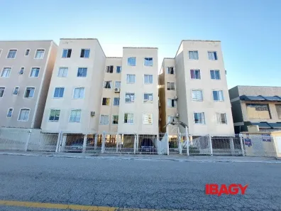 Apartamento com 2 Quartos para alugar, 61m² no Jardim Cidade de Florianópolis, São José