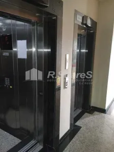 Sala Comercial à venda, 35m² no Vila Valqueire, Rio de Janeiro