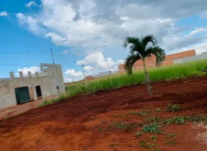 Lote/Terreno à venda, 220m² no , Carmo do Rio Verde