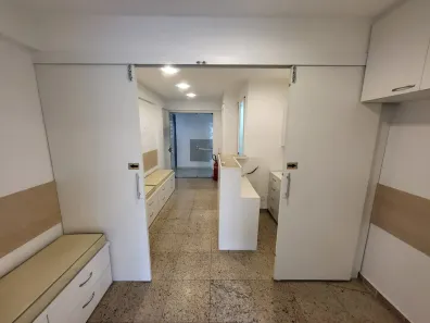 Consultório à venda, 35m² no Jardim Vinte e Cinco de Agosto, Duque de Caxias