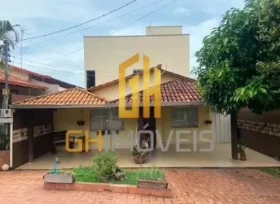 Sobrado com 3 Quartos à venda, 248m² no Sítio de Recreio Ipê, Goiânia