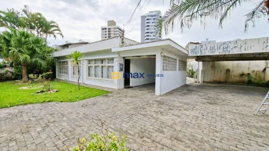 para alugar, 251m² no São Judas, Itajaí
