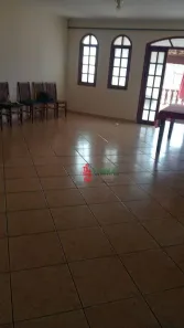 Casa com 3 Quartos à venda, 220m² no Parque Continental II, Guarulhos