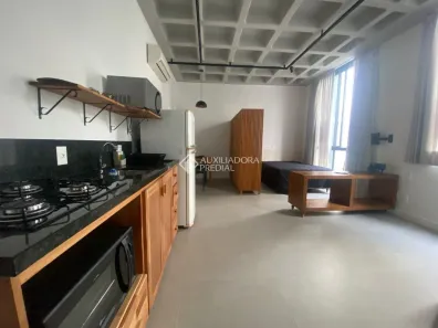 Kitnet com 1 Quarto para alugar, 37m² no Pantanal, Florianópolis