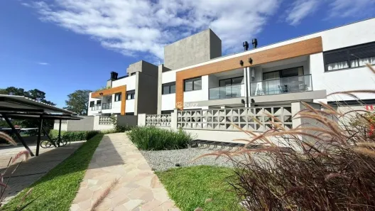 Apartamento com 2 Quartos para alugar, 90m² no Lagoa da Conceição, Florianópolis