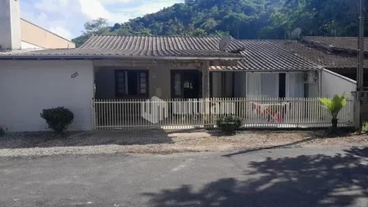 Casa com 3 Quartos à venda, 83m² no São João, Brusque