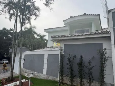 Casa de Condomínio com 3 Quartos à venda, 242m² no Jacarepaguá, Rio de Janeiro