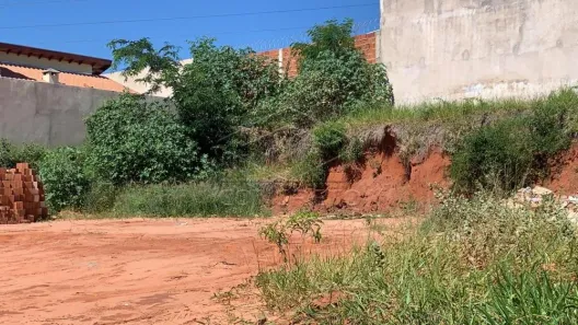 Imóvel Comercial à venda, 200m² no Novo Jardim Pagani, Bauru