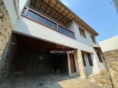 Sobrado com 5 Quartos à venda, 300m² no Santa Branca, Belo Horizonte