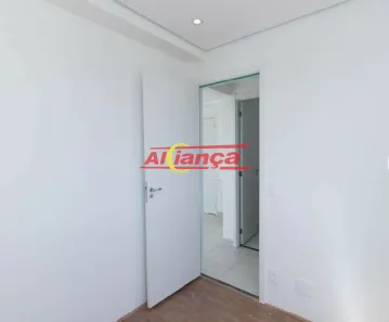 Apartamento com 2 Quartos para alugar, 32m² no Centro, Guarulhos