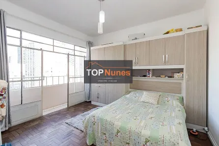 Apartamento com 2 Quartos à venda, 60m² no Centro, Curitiba