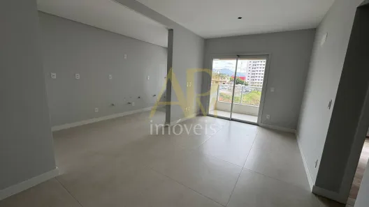 Apartamento com 2 Quartos à venda, 78m² no Barreiros, São José