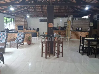 Casa com 3 Quartos à venda, 325m² no Cerâmica Reis, Brusque