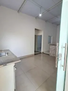 Casa com 3 Quartos à venda, 200m² no Conjunto Primavera, Goiânia