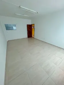 Sala Comercial à venda, 42m² no Centro, Macaé