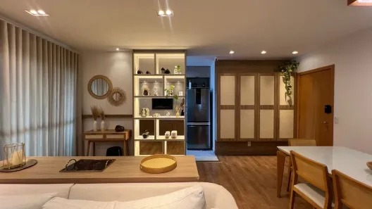 Apartamento com 2 Quartos à venda, 77m² no Zona 08, Maringá
