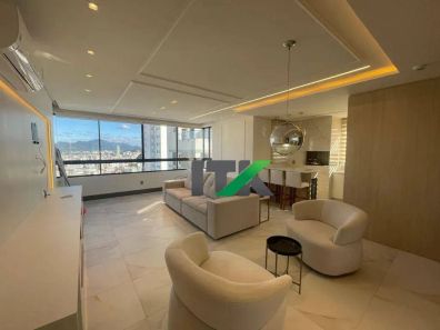 Apartamento com 3 Quartos à venda, 130m² no Centro, Balneário Camboriú