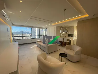 Apartamento com 3 Quartos à venda, 130m² no Centro, Balneário Camboriú