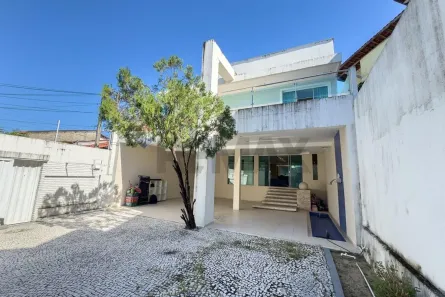 Casa com 4 Quartos à venda, 525m² no Cambeba, Fortaleza