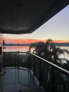 Apartamento com 2 Quartos à venda, 131m² no Coqueiros, Florianópolis