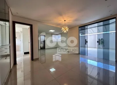 Apartamento com 3 Quartos para alugar, 197m² no Nossa Senhora Aparecida, Uberlândia