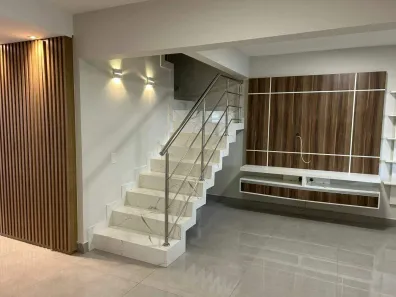 Casa com 3 Quartos à venda, 157m² no Jardim Sul, Uberlândia