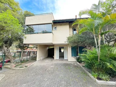 Casa de Condomínio com 3 Quartos à venda, 254m² no Ipanema, Porto Alegre