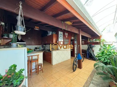 Casa de Condomínio com 4 Quartos à venda, 147m² no Jardim Santa Maria, Jacareí