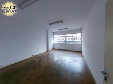 Sala Comercial para alugar, 30m² no Centro Histórico, Porto Alegre