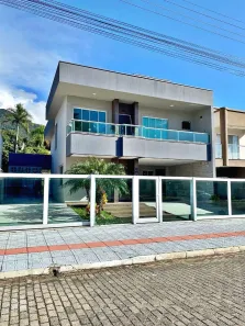 Casa com 4 Quartos à venda, 248m² no Praia de Fora, Palhoça