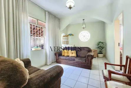 Casa com 5 Quartos à venda, 196m² no Concórdia, Belo Horizonte