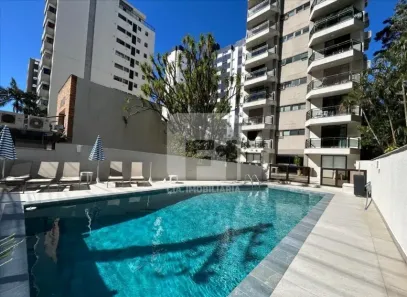 Apartamento com 3 Quartos à venda, 144m² no Centro, Florianópolis
