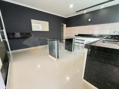 Casa com 3 Quartos à venda, 205m² no Martim de Sá, Caraguatatuba