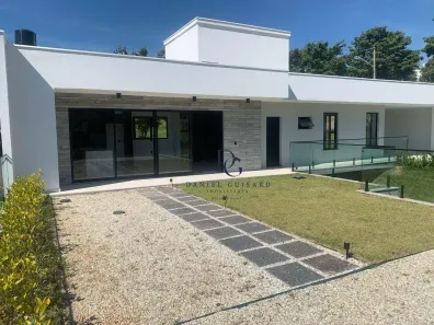 Casa de Condomínio com 4 Quartos para venda ou aluguel, 344m² no Chácara São Félix, Taubaté