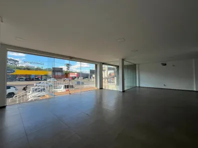 Sala Comercial para alugar, 200m² no Efapi, Chapecó
