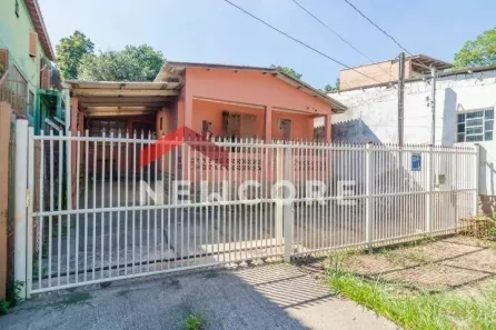 Casa com 3 Quartos à venda, 100m² no Vila Nova, Porto Alegre