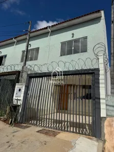 Sobrado com 2 Quartos para alugar, 49m² no Uvaranas, Ponta Grossa