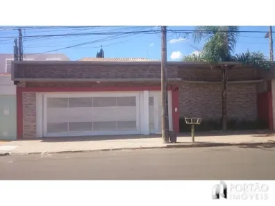 Casa com 4 Quartos à venda, 320m² no Jardim Estoril, Bauru