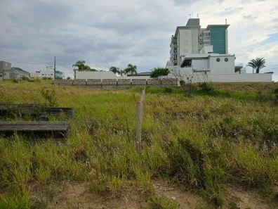Lote/Terreno à venda, 643m² no Village, Imbituba