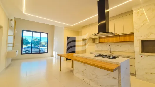 Casa de Condomínio com 3 Quartos à venda, 149m² no Aeroporto, Araçatuba