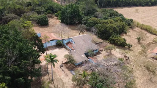 Fazenda/Sítio à venda, 610000m² no , Hidrolândia