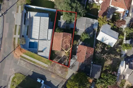Lote/Terreno à venda, 302m² no Ahú, Curitiba