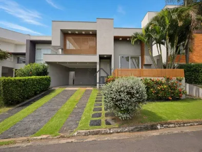 Casa de Condomínio com 3 Quartos para alugar, 234m² no Pinheirinho, Vinhedo