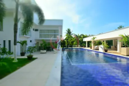 Casa de Condomínio com 8 Quartos para venda ou aluguel, 1000m² no Portão, Lauro de Freitas